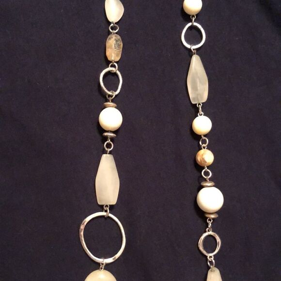 VintageĀ BeadedĀ Necklaceāā - Picture 3 of 14